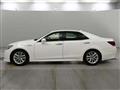 2015 Toyota Crown Hybrid