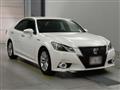 2015 Toyota Crown Hybrid