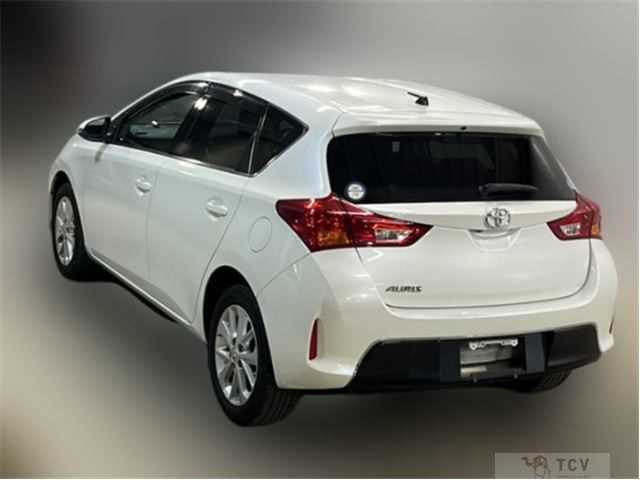 2014 Toyota Auris