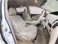 2013 Toyota Estima