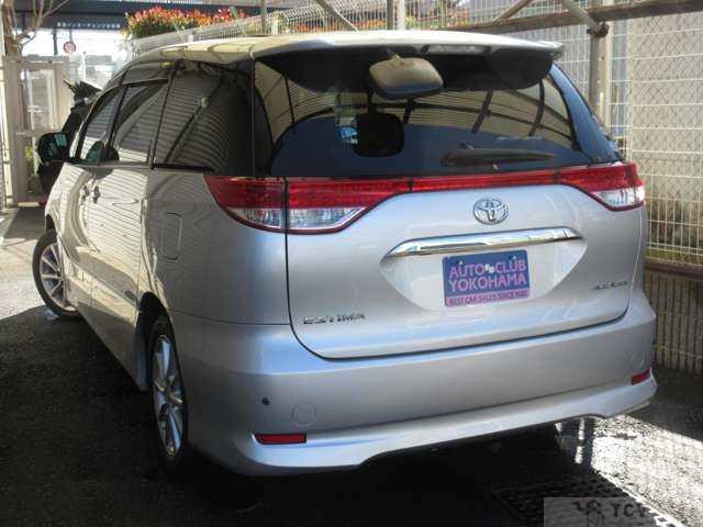 2010 Toyota Estima