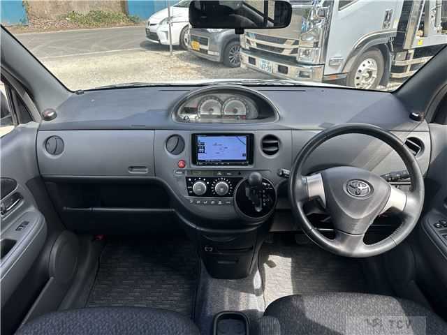 2014 Toyota Sienta