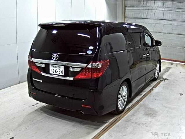 2012 Toyota Alphard