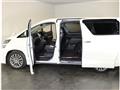 2013 Toyota Vellfire
