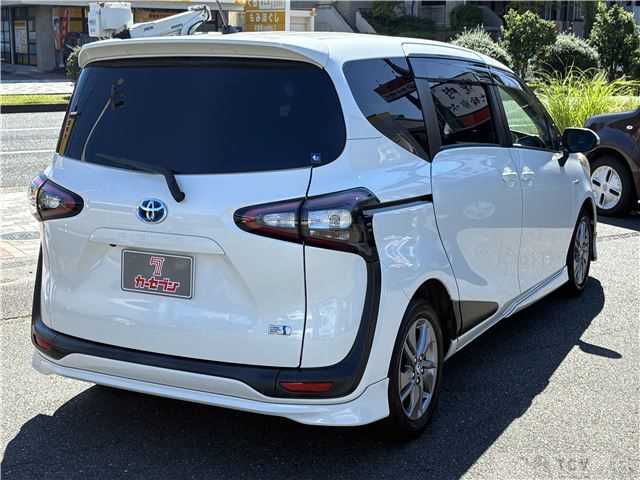 2015 Toyota Sienta