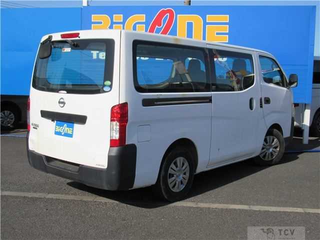 2013 Nissan NV350 Caravan