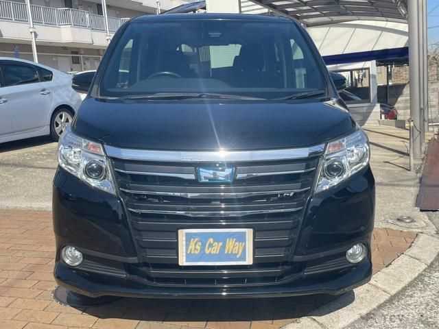 2016 Toyota Noah