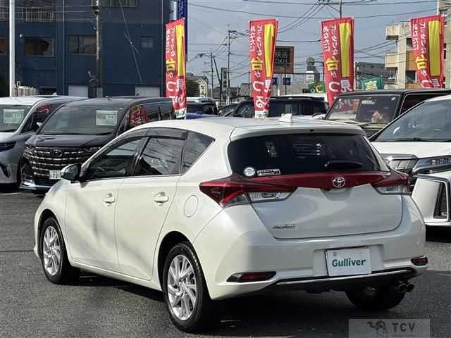 2016 Toyota Auris