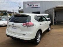2015 Nissan X-Trail