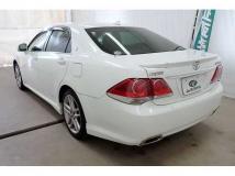 2011 Toyota Crown