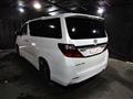 2013 Toyota Alphard