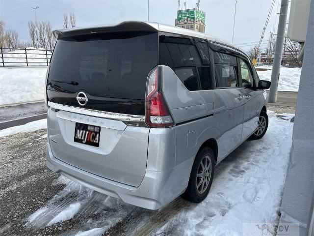 2019 Nissan Serena