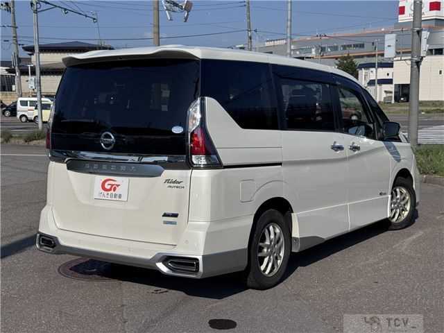 2016 Nissan Serena