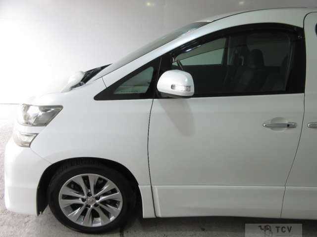 2010 Toyota Vellfire