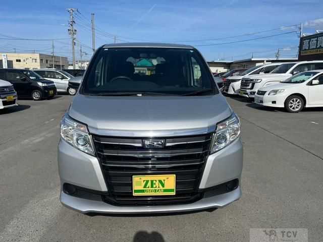 2015 Toyota Noah