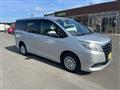 2015 Toyota Noah