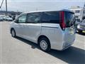 2015 Toyota Noah