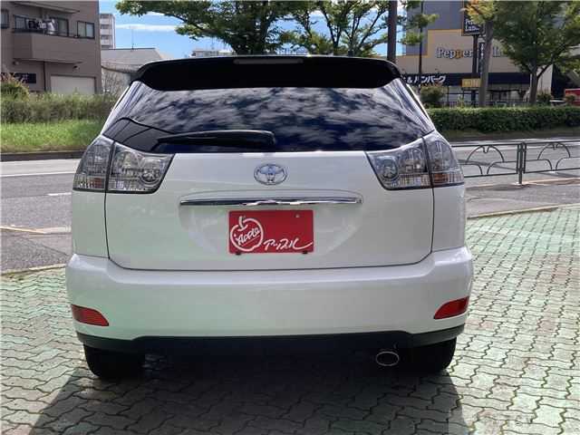 2005 Toyota Harrier