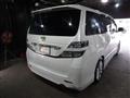 2010 Toyota Vellfire