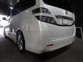 2010 Toyota Vellfire