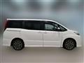 2014 Toyota Noah