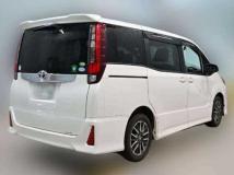 2014 Toyota Noah