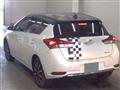 2016 Toyota Auris