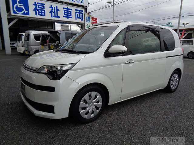2017 Toyota SPADE