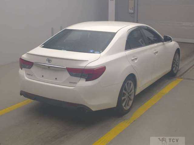 2013 Toyota Mark X