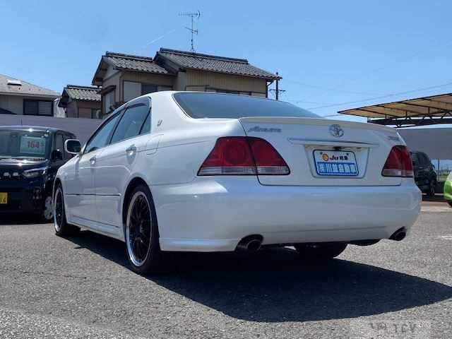 2004 Toyota Crown