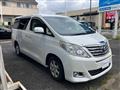 2013 Toyota Alphard