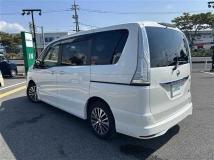 2015 Nissan Serena