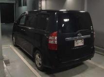 2013 Toyota Noah