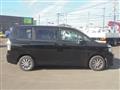 2010 Toyota Voxy