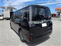 2016 Toyota Voxy