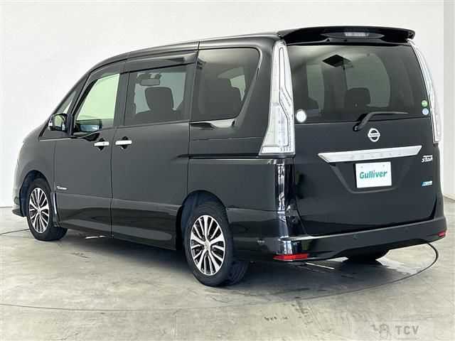 2015 Nissan Serena