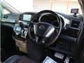 2013 Nissan Elgrand