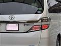 2013 Toyota Vellfire