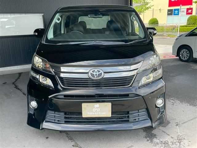 2013 Toyota Vellfire