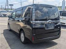 2015 Toyota Voxy