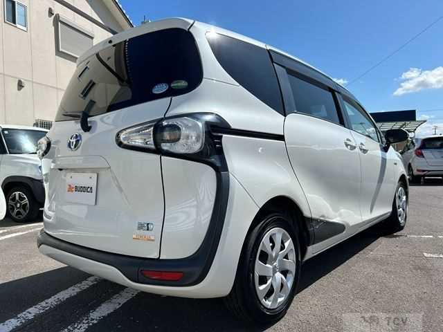 2015 Toyota Sienta