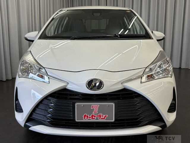 2017 Toyota Vitz