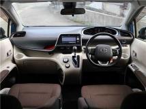 2015 Toyota Sienta