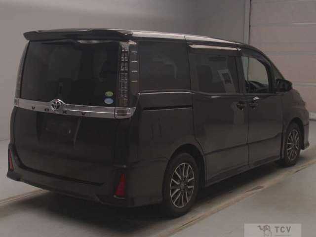 2014 Toyota Voxy