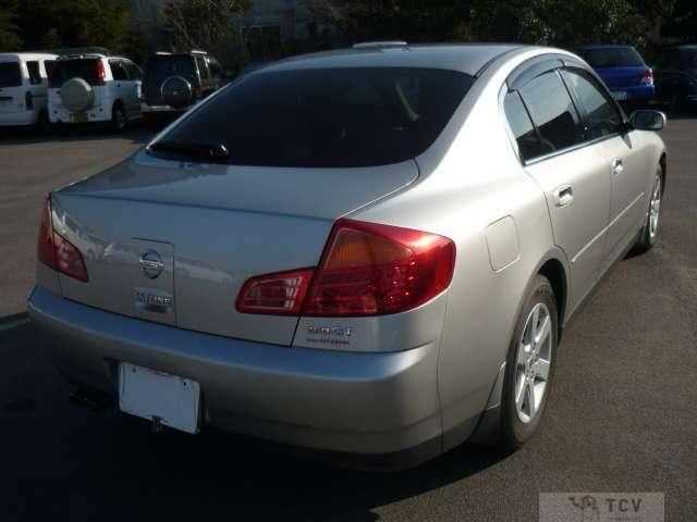 2001 Nissan Skyline