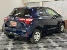 2017 Toyota Vitz