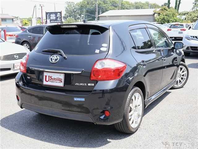 2010 Toyota Auris