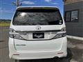2012 Toyota Vellfire
