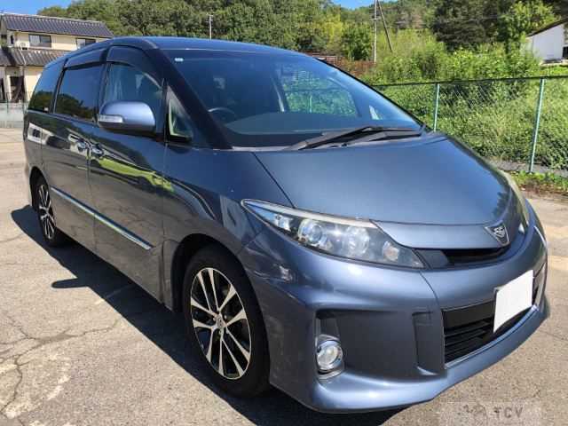 2013 Toyota Estima