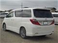 2013 Toyota Alphard